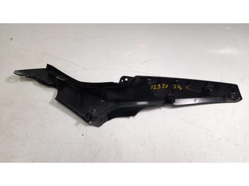 Recambio de moldura para yamaha yzf-r yzf- r7 referencia OEM IAM BEB2171L BEB2171L0000 