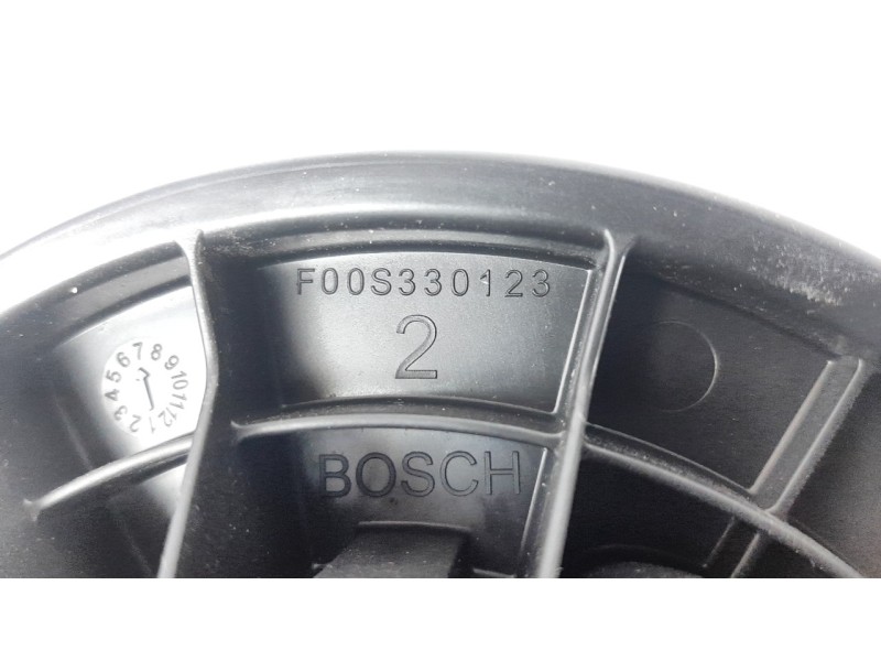 Recambio de ventilador calefaccion para hyundai tucson referencia OEM IAM 97113P4200  