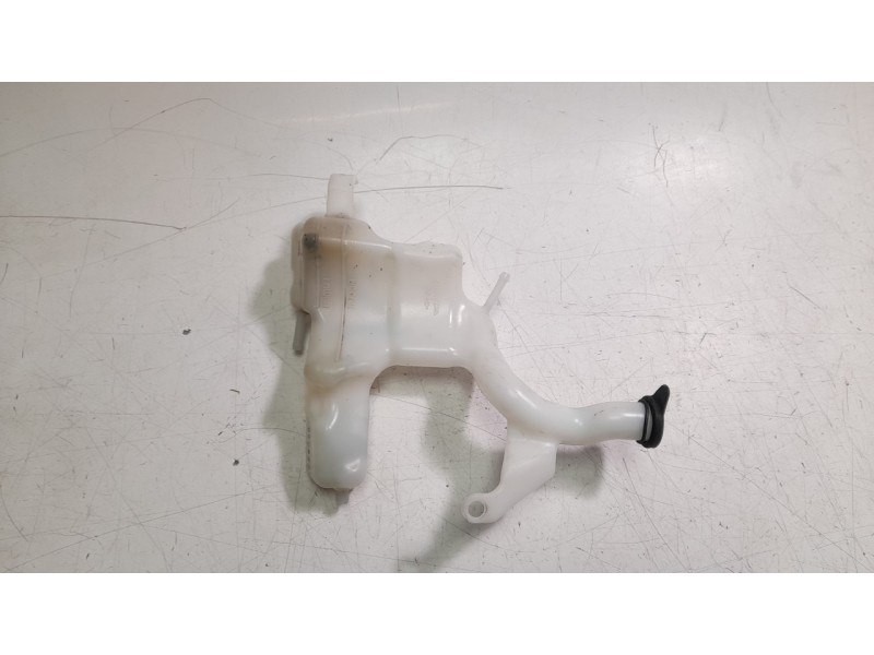 Recambio de deposito expansion para honda cb 750 hornet referencia OEM IAM 19101MLBD00  