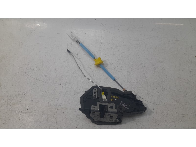 Recambio de cerradura puerta trasera izquierda para bmw 1 (f40) 118 d referencia OEM IAM 51227956144  