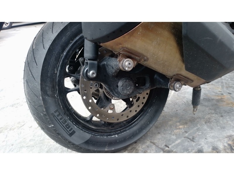 Recambio de disco de freno trasero para bmw c c 400 x referencia OEM IAM   