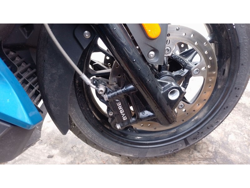 Recambio de pinza de freno delantera derecha para bmw c c 400 x referencia OEM IAM   