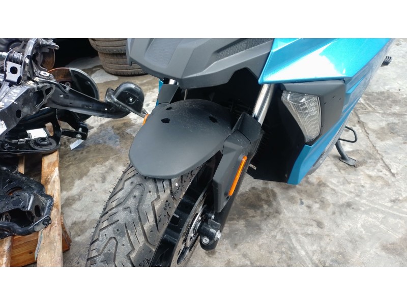 Recambio de guardabarros para bmw c c 400 x referencia OEM IAM   