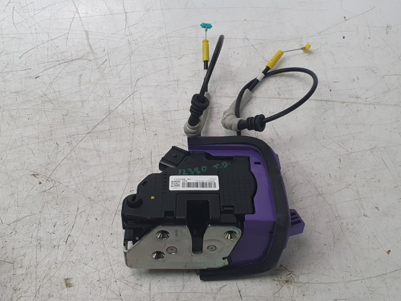 Recambio de cerradura puerta trasera derecha para ssangyong korando (c300) 1.5 referencia OEM IAM 7132037000  