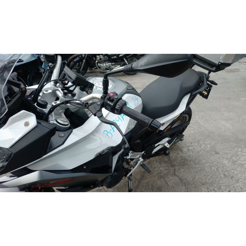 Recambio de maneta exterior delantera izquierda para bmw f (801cc - ) f 900 xr (4r90) referencia OEM IAM   
