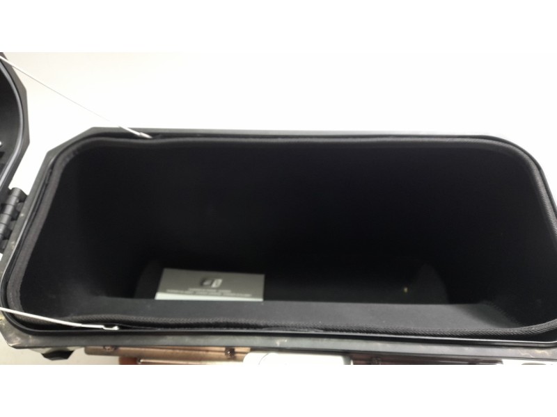 Recambio de portaequipajes para benelli trk 702x referencia OEM IAM A440097003000  