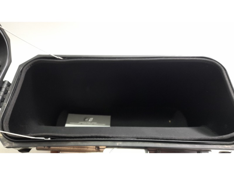 Recambio de portaequipajes para benelli trk 702x referencia OEM IAM A440097003000  