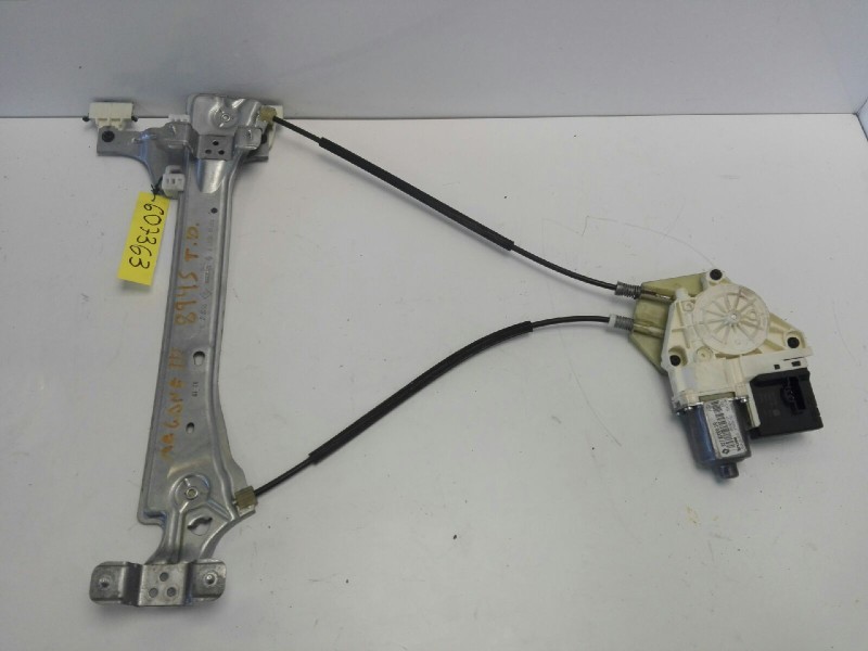 Recambio de elevalunas trasero derecho para renault megane iii berlina 5 p dynamique referencia OEM IAM 827200003R 106198617 115