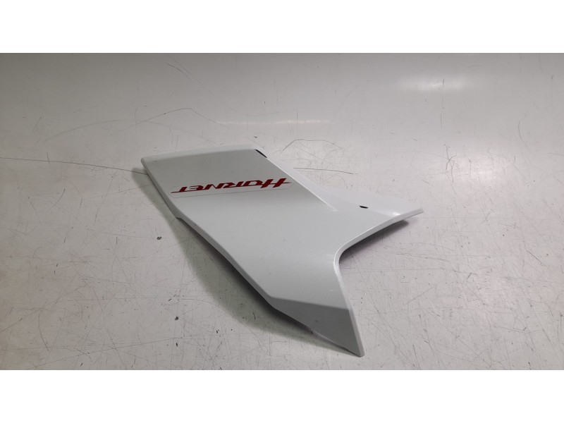 Recambio de moldura para honda cb 750 hornet referencia OEM IAM 64330MLBD000 64300MLBD00ZC 