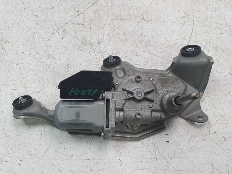Recambio de motor limpia trasero para toyota yaris cross hybrid 2wd active tech referencia OEM IAM 851300D200 8513052280 