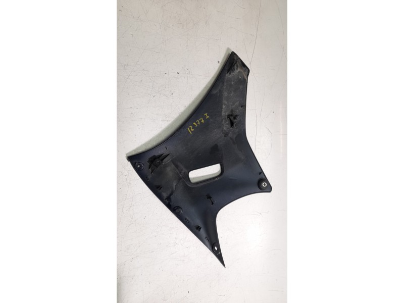 Recambio de moldura para yamaha yzf-r yzf- r7 referencia OEM IAM BEB2172G00  