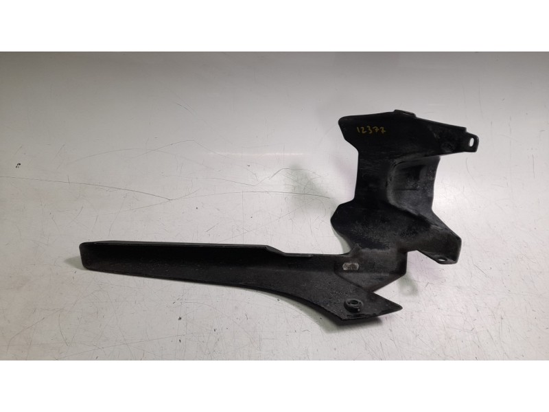 Recambio de moldura para yamaha yzf-r yzf- r7 referencia OEM IAM B34F165002  