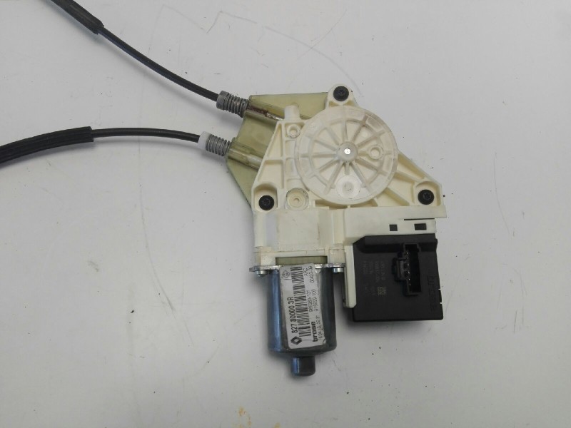 Recambio de elevalunas trasero derecho para renault megane iii berlina 5 p dynamique referencia OEM IAM 827200003R 106198617 115