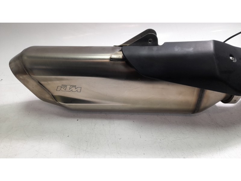 Recambio de tubo escape completo para ktm super adventure 1290 super adventure s referencia OEM IAM 61905083000  
