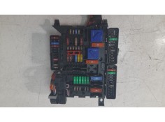 CAJA RELES / FUSIBLES 61149360501 