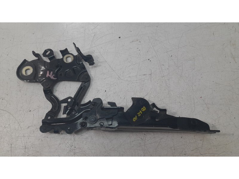 Recambio de bisagra capo izquierda para bmw 1 (f40) 118 d referencia OEM IAM 41009465225  