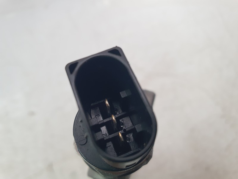 Recambio de rampa inyectora para bmw serie x3 (g01) xdrive 20d referencia OEM IAM 857924002 0445214371 