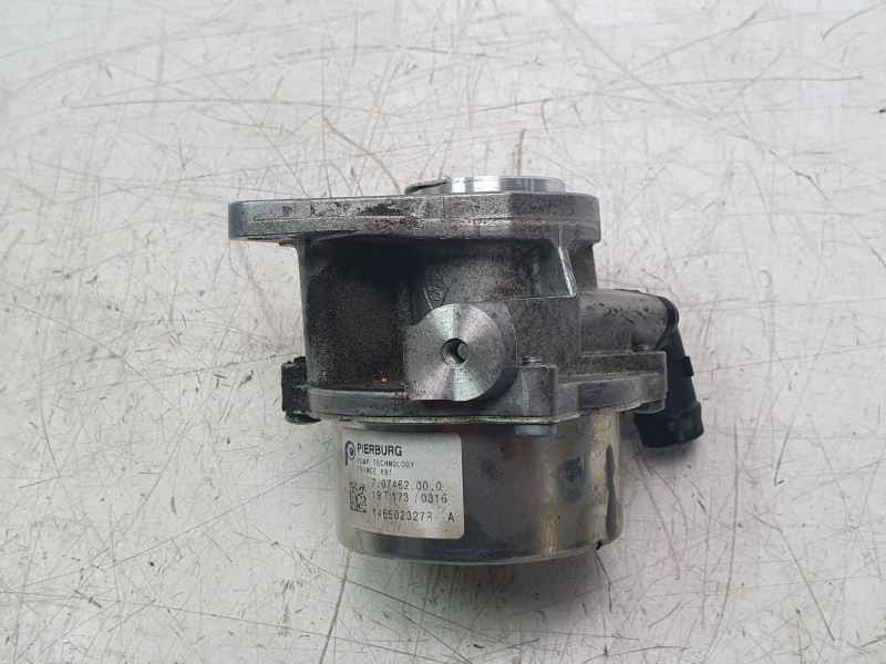 Recambio de depresor freno / bomba vacio para renault megane iv hatchback (b9a/m/n_) 1.5 blue dci 115 (b9a6) referencia OEM IAM 