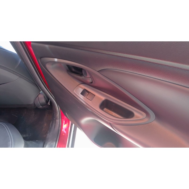 Recambio de mando elevalunas trasero derecho para toyota yaris cross (mxp_) 1.5 hybrid (mxpj10) referencia OEM IAM   