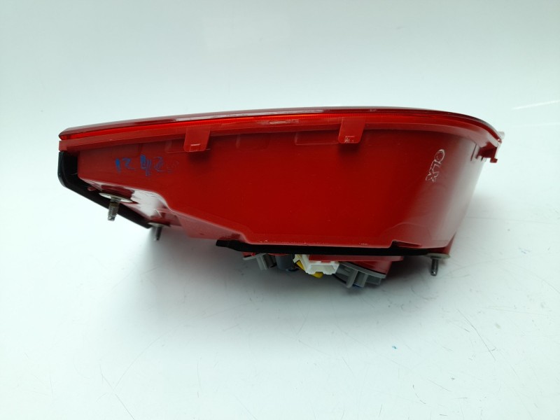 Recambio de piloto trasero izquierdo interior para kia rio iv (yb, sc, fb) 1.25 referencia OEM IAM 92403H8010  
