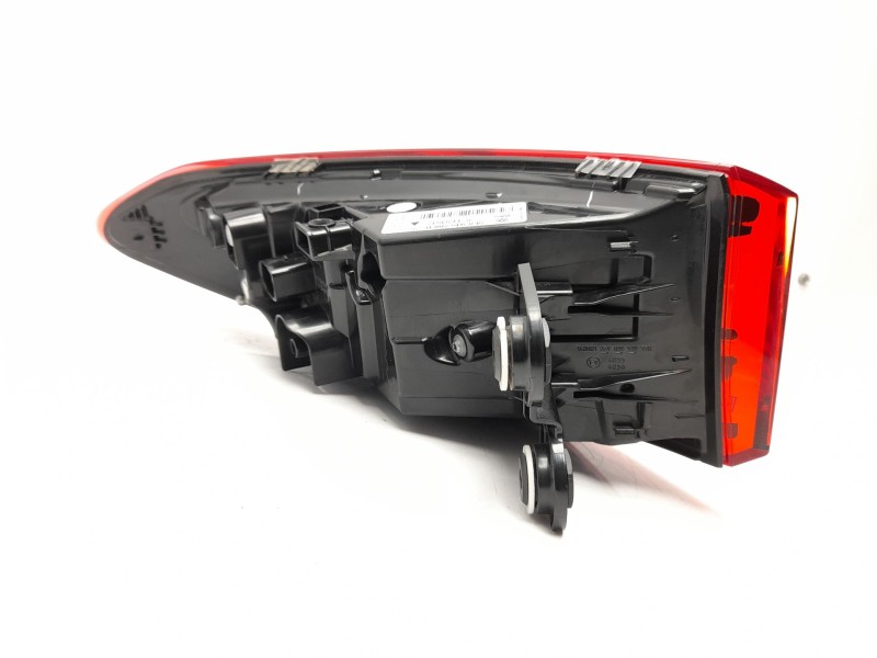 Recambio de piloto trasero derecho para cupra leon (kl1, ku1, kug) 1.5 tsi referencia OEM IAM   