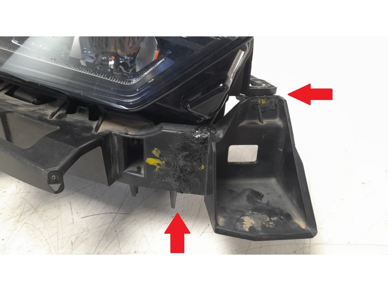 Recambio de faro derecho para seat leon sportstourer (kl8, kld) 2.0 tdi referencia OEM IAM 5FB941008G  