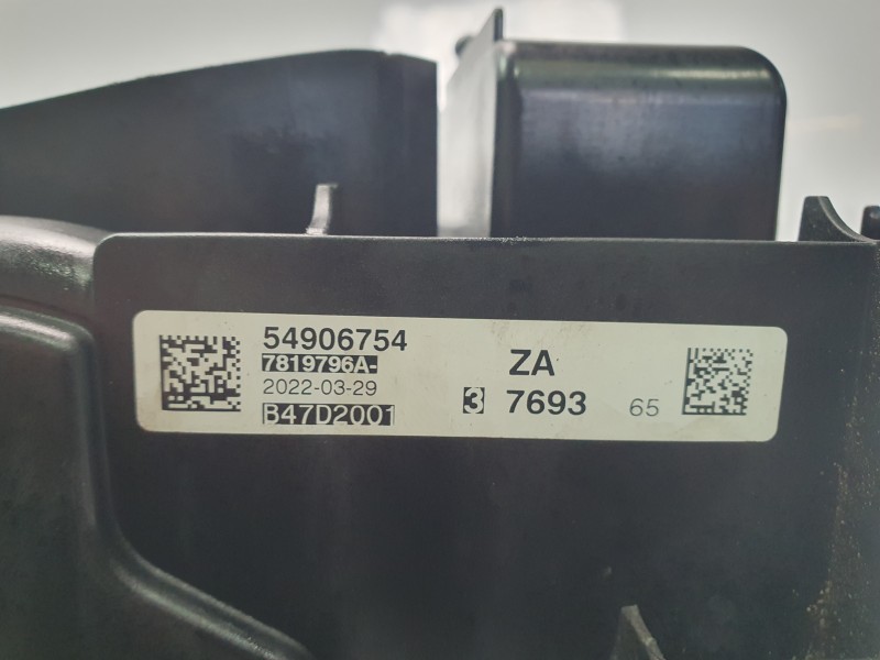 Recambio de culata para bmw serie x3 (g01) xdrive 20d referencia OEM IAM 8580268  