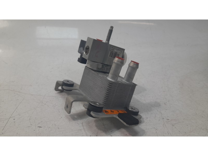 Recambio de valvula intercambio de calefaccion para ford kuga hybrid st-line x referencia OEM IAM LX6A10C708AD  