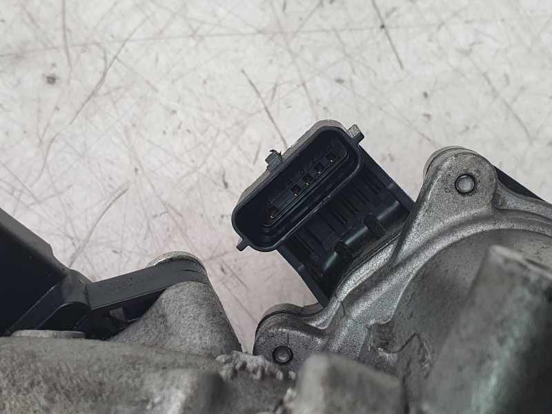 Recambio de valvula egr para renault megane iv hatchback (b9a/m/n_) 1.5 blue dci 115 (b9a6) referencia OEM IAM 147170061R 161A03