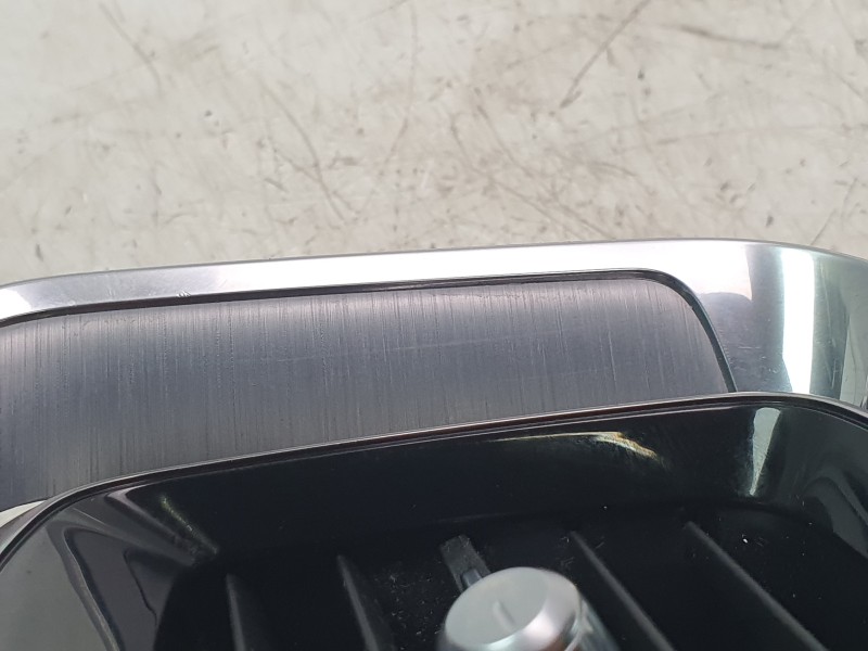 Recambio de aireador izquierdo para volvo s60 iii (224) t5 referencia OEM IAM   