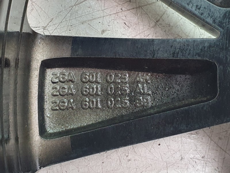 Recambio de llanta para volkswagen t-roc (a11, d11) 1.0 tsi referencia OEM IAM 2GA601025AK  