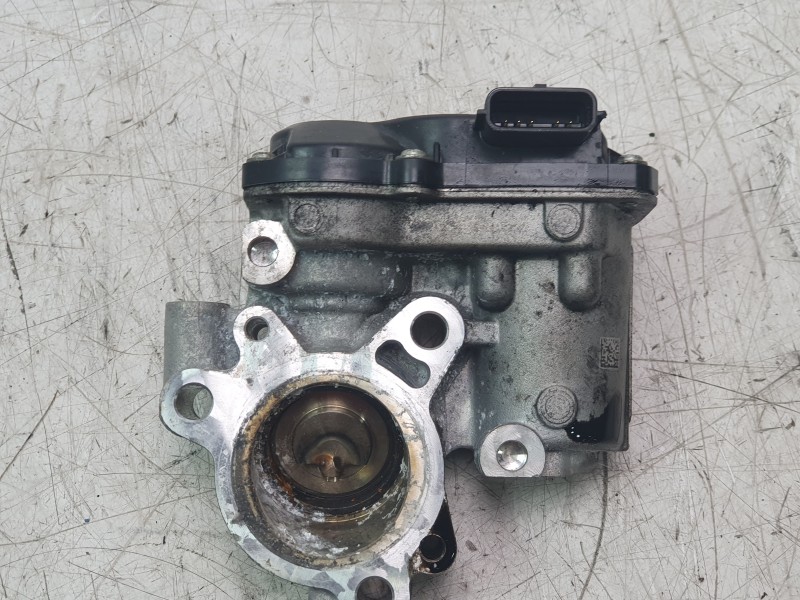 Recambio de travesaño inferior para renault megane iv hatchback (b9a/m/n_) 1.5 blue dci 115 (b9a6) referencia OEM IAM 147100361R