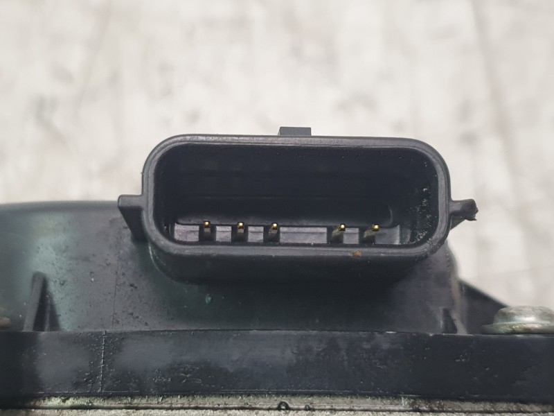 Recambio de travesaño inferior para renault megane iv hatchback (b9a/m/n_) 1.5 blue dci 115 (b9a6) referencia OEM IAM 147100361R