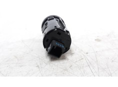 Recambio de interruptor para mazda 3 berlina (bp) referencia OEM IAM BHR1663S0A   2