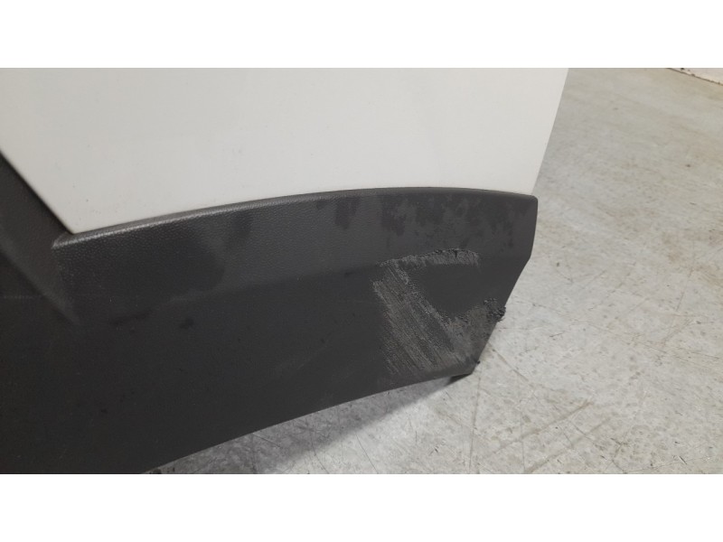 Recambio de paragolpes trasero para volkswagen taigo taigo referencia OEM IAM 2G7807421GRU  