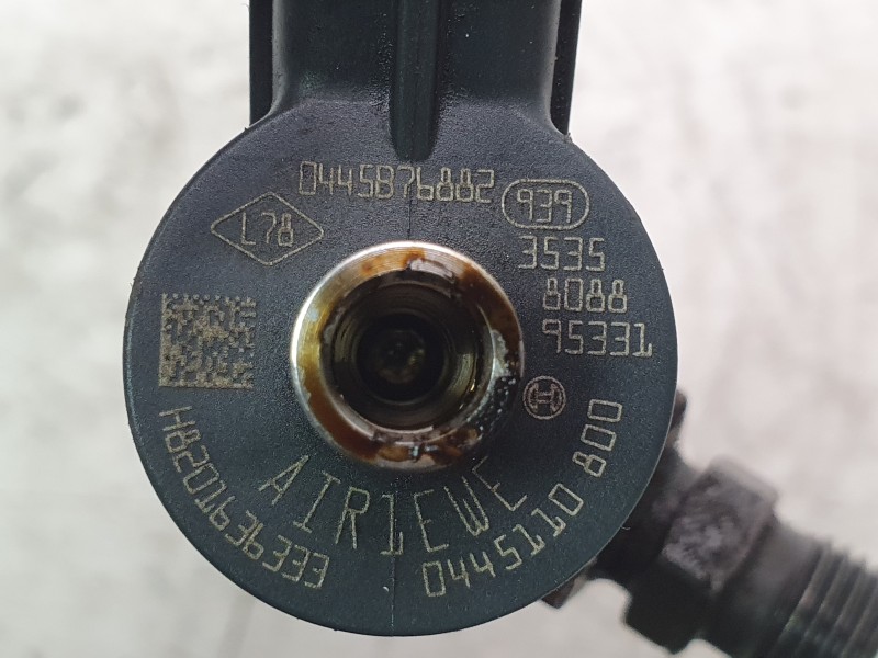 Recambio de inyector para renault megane iv hatchback (b9a/m/n_) 1.5 blue dci 115 (b9a6) referencia OEM IAM 0445110800 AIR1EWE 