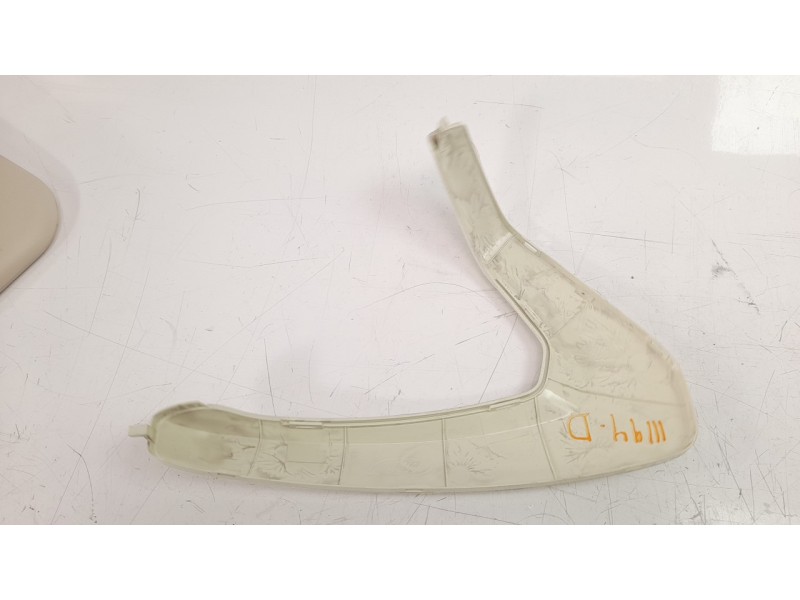 Recambio de moldura para ford ka (ccu) 1.2 8v cat referencia OEM IAM 1601605  