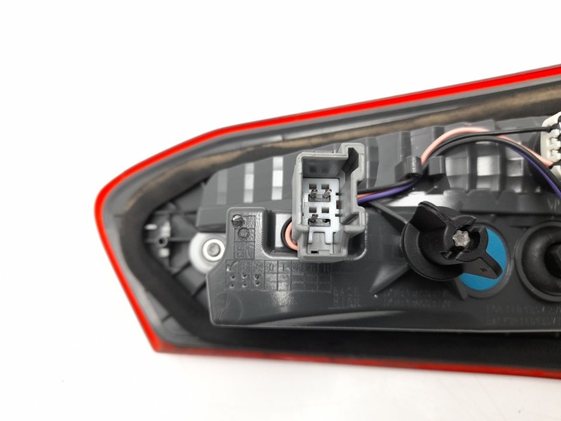 Recambio de piloto trasero izquierdo interior para ford focus iv (hn) 1.5 ecoblue referencia OEM IAM JX7B13A603CD  103F10720773/