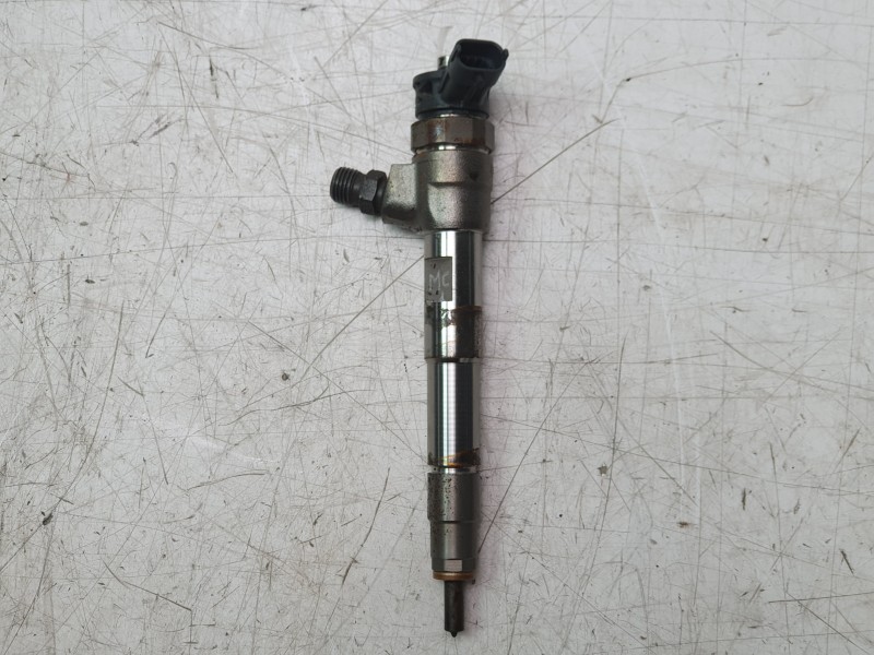 Recambio de inyector para renault megane iv hatchback (b9a/m/n_) 1.5 blue dci 115 (b9a6) referencia OEM IAM 0445B76882 A1A1CNB 