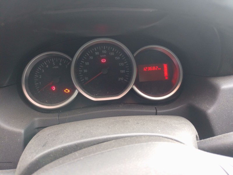 dacia duster (hs_) del año 2017