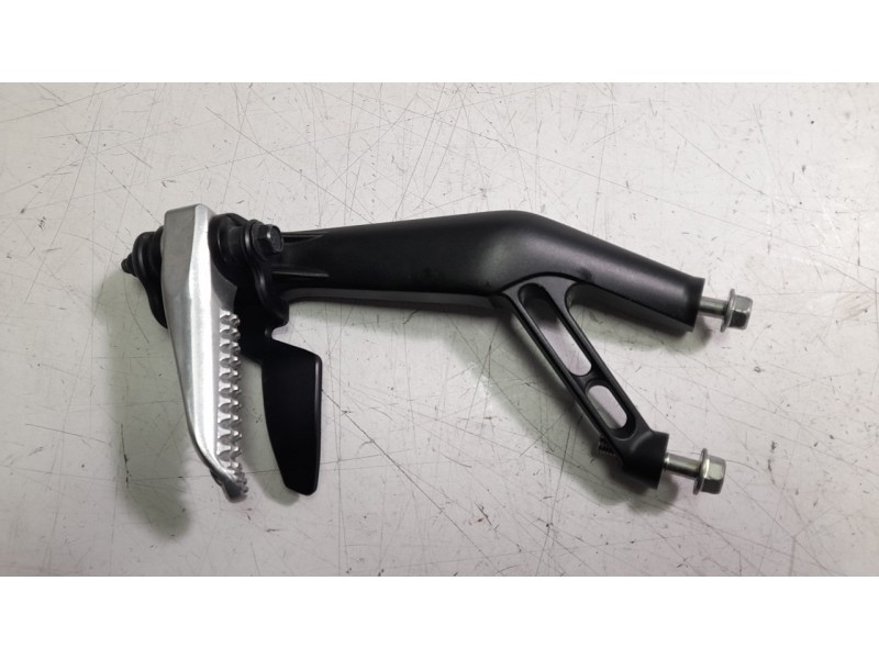 Recambio de estribo lateral para yamaha yzf-r yzf- r7 referencia OEM IAM B3L2744100  