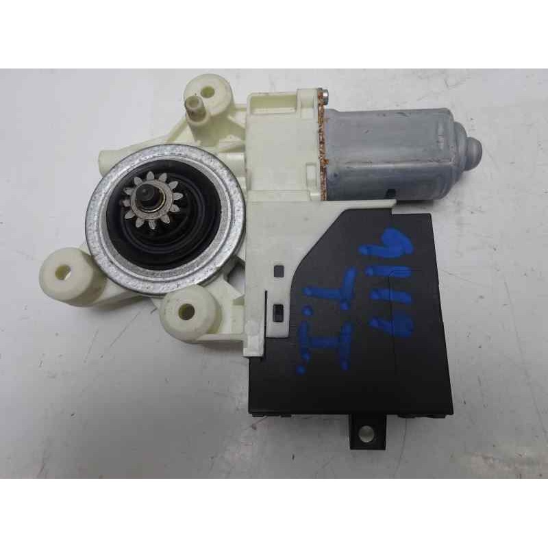 Recambio de motor elevalunas trasero izquierdo para volvo v50 familiar 2.0 d kinetic referencia OEM IAM 992763100 30710147 