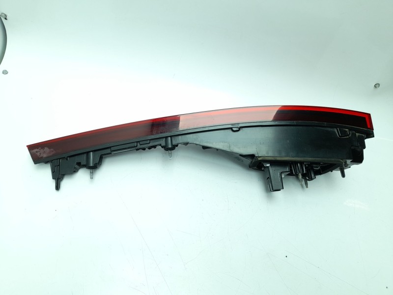 Recambio de piloto trasero izquierdo interior para renault megane iv hatchback (b9a/m/n_) 1.5 blue dci 115 (b9a6) referencia OEM