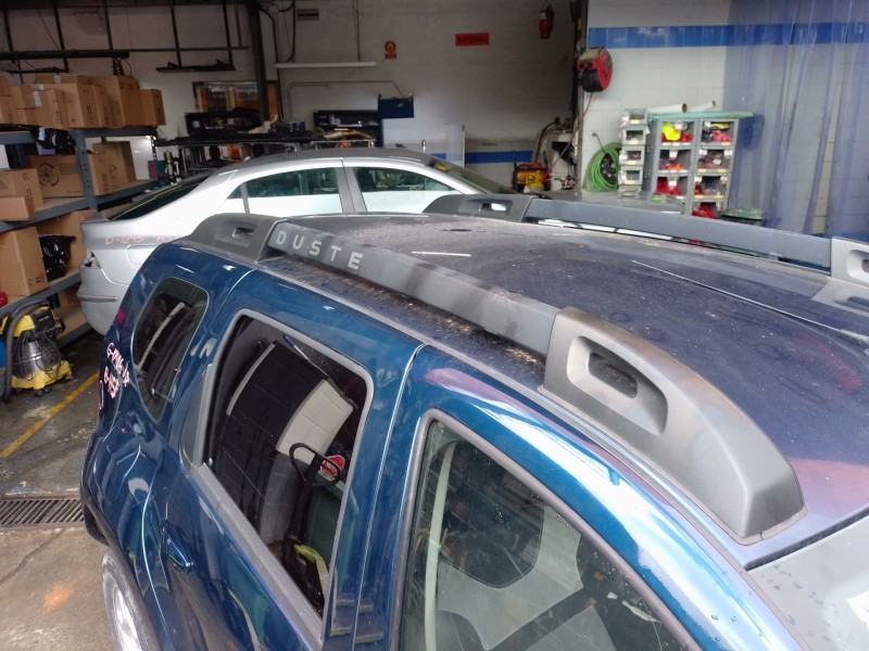Recambio de barras techo para dacia duster (hs_) 1.2 tce 125 referencia OEM IAM   