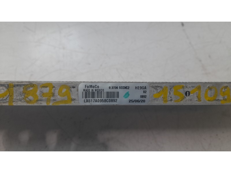 Recambio de radiador agua para ford kuga hybrid st-line x referencia OEM IAM LX617A095BC0892  