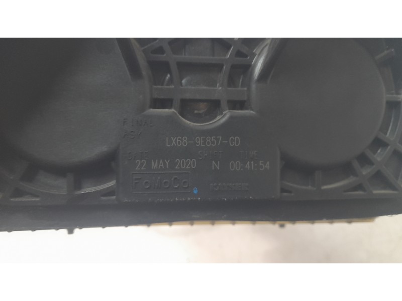 Recambio de filtro carbono activo para ford kuga hybrid st-line x referencia OEM IAM LX689E857GD  
