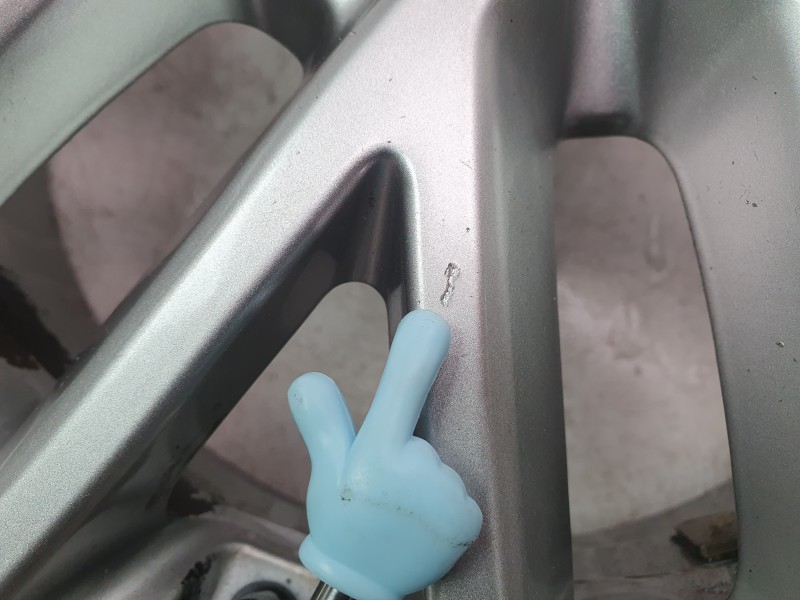 Recambio de llanta para kia rio iv (yb, sc, fb) 1.25 referencia OEM IAM 52910H8150  