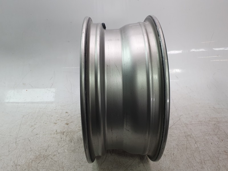 Recambio de llanta para kia rio iv (yb, sc, fb) 1.25 referencia OEM IAM 52910H8150  