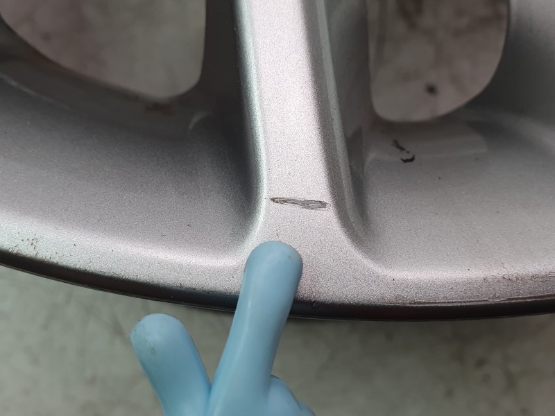 Recambio de llanta para kia rio iv (yb, sc, fb) 1.25 referencia OEM IAM 52910H8150  