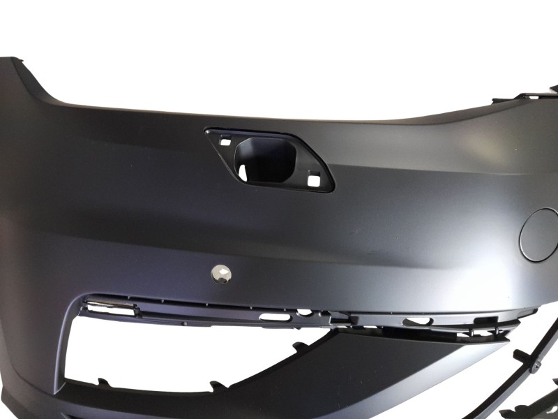 Recambio de paragolpes delantero para volkswagen golf vii lim. (bq1) referencia OEM IAM 5G0807217FPGRU 107237627 107237627/VG404